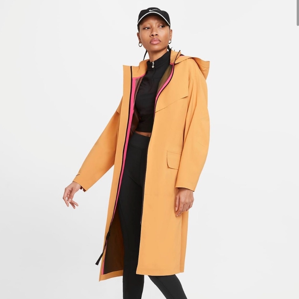 SOLD | Like New Nike Sportswear Tech Pack Trench Coat Rain Jacket Women's M